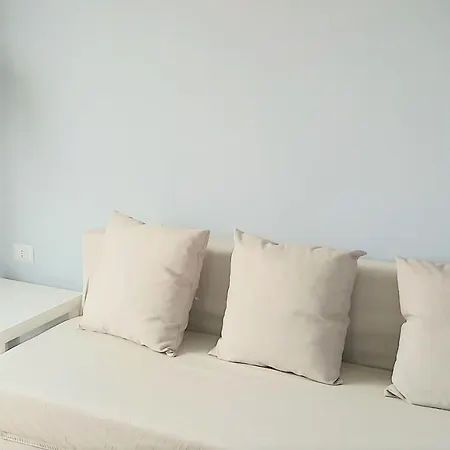 L'attico Con L'orto Apartment