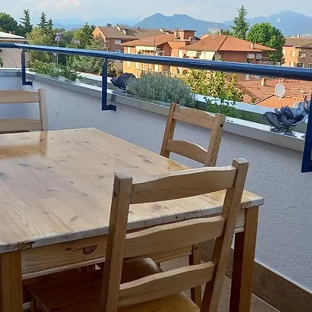 L'attico Con L'orto